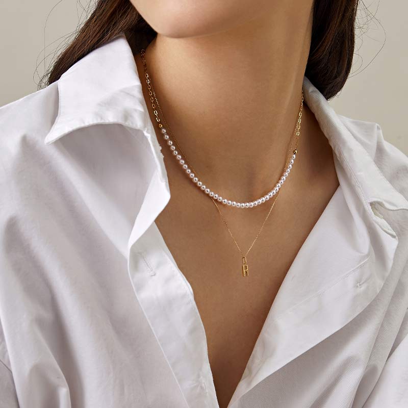 18K Gold Custom Letter Initial Necklace - Image 4