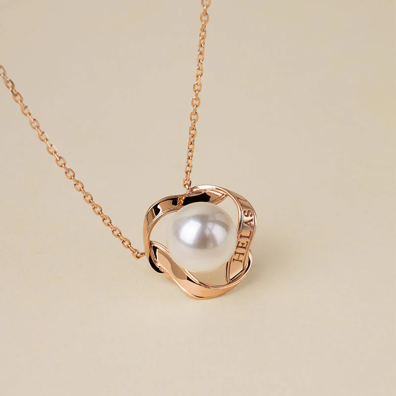Akoya Pearl 18k Gold Camellia Design Necklace - Image 5