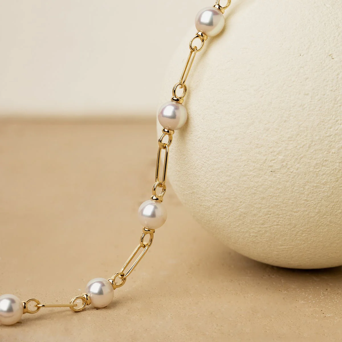 Akoya Pearl 18K Gold Diamond Harmonia Knot Chain Bracelet - Image 9