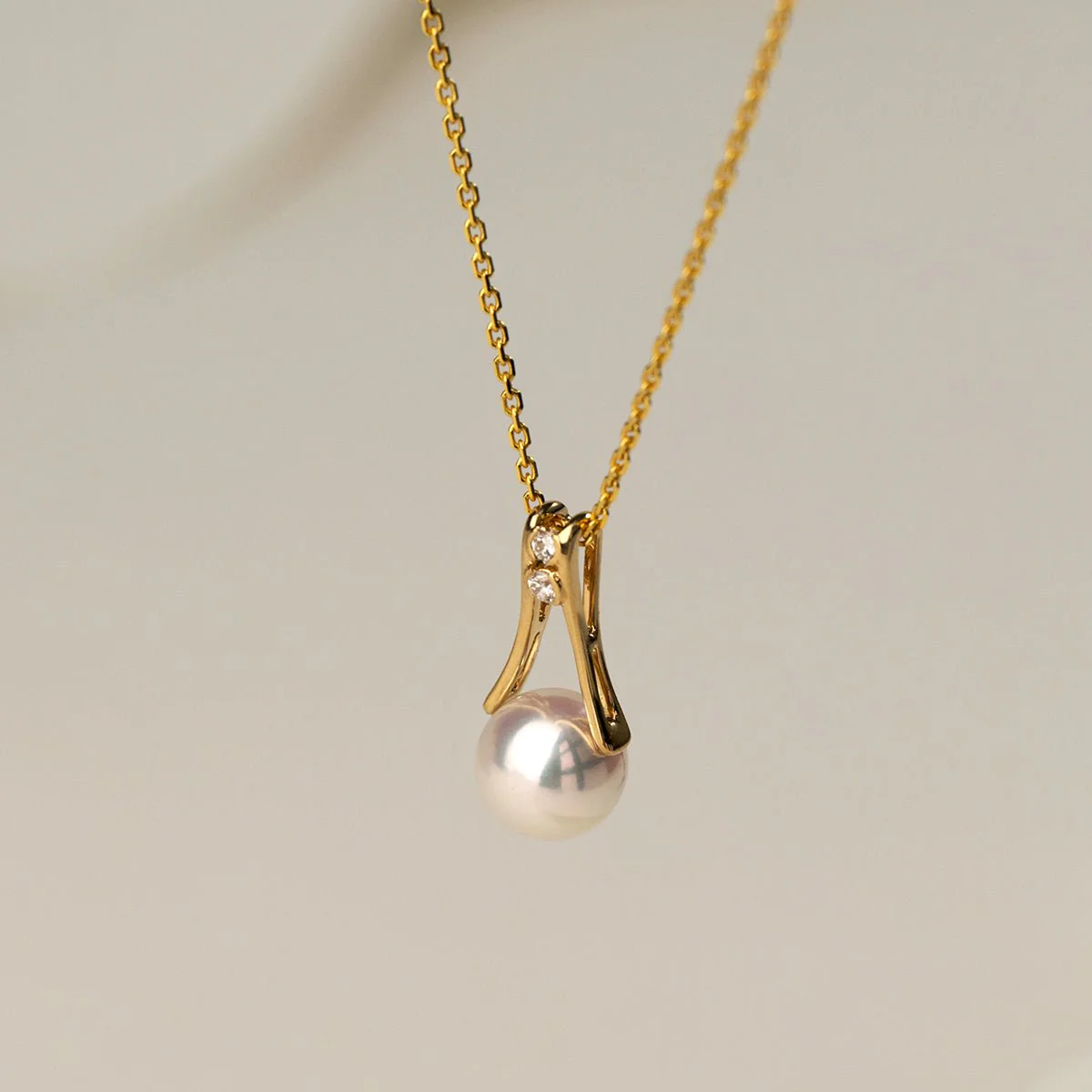 Akoya Pearl 18K Gold Diamonds Pull Tab Pendant Necklace - Image 3