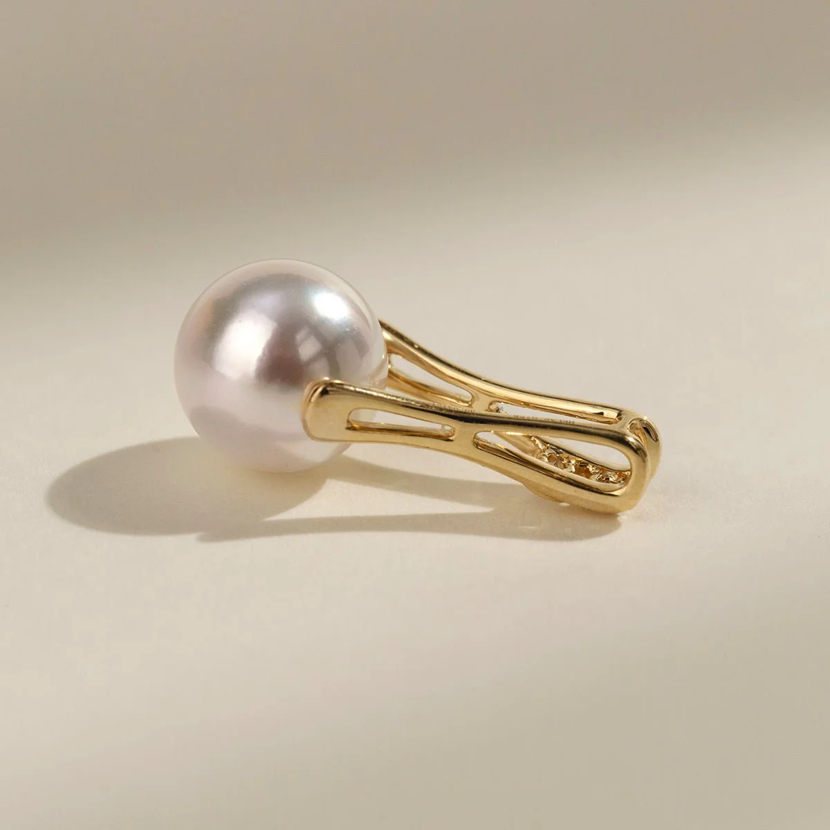 Akoya Pearl 18K Gold Diamonds Pull Tab Pendant Necklace - Image 6