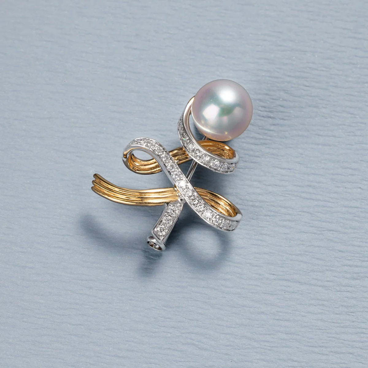 Akoya Pearl 18K Gold Diamonds Two-tone Ribbon Wish Tree Brooch - Image 3
