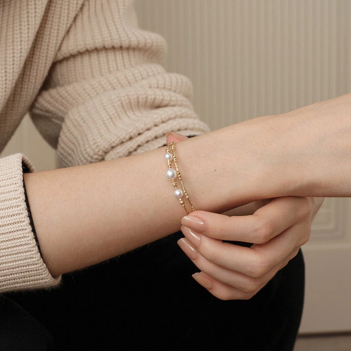 Akoya Pearl 18K Gold Double-Layer Stretch Bracelet - Image 7