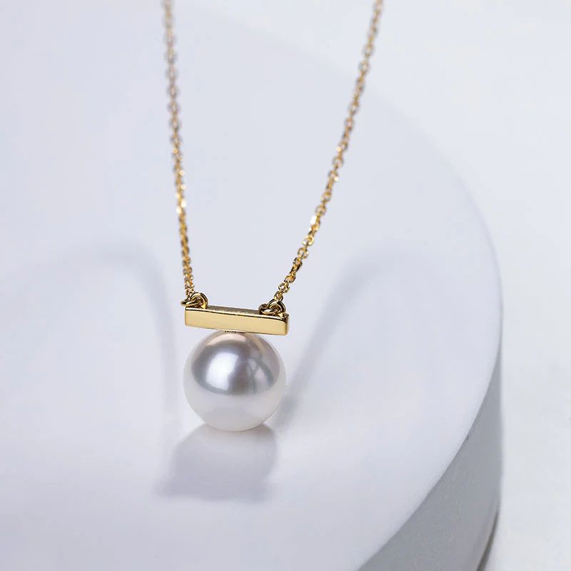 Akoya Pearl 18K Gold Whole Rest Note Necklace - Image 7