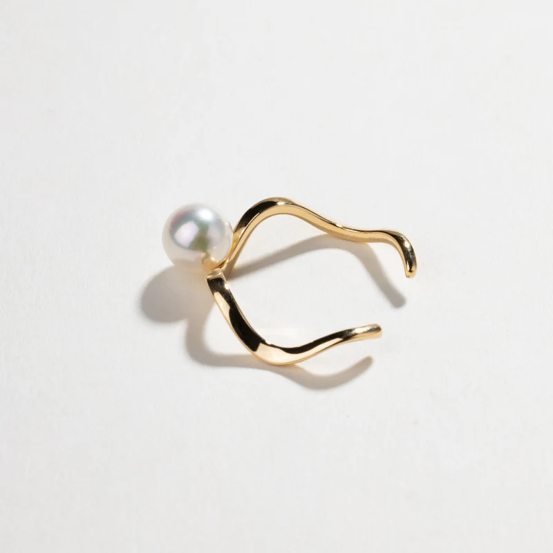Akoya Saltwater Pearl 18K Gold Curve Open Ring - Image 5