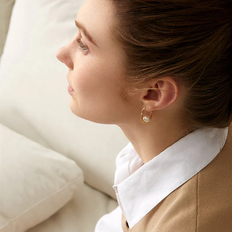 Akoya Saltwater Pearl 18K Gold Diamond U-shaped Hoop Earrings - Image 3