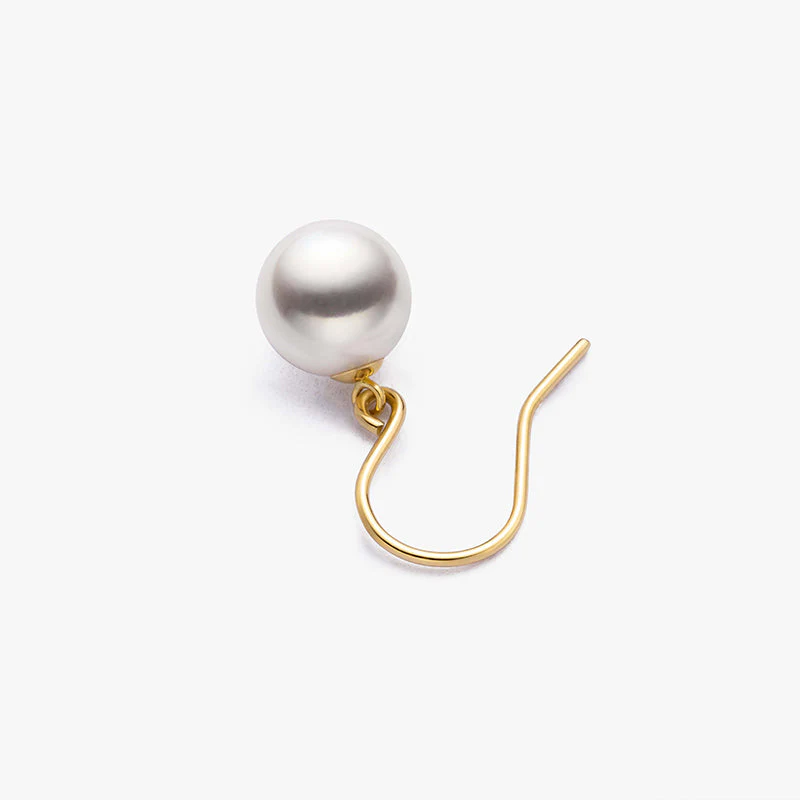 Akoya Pearl 18K Gold Classic Hook Earrings - Image 5