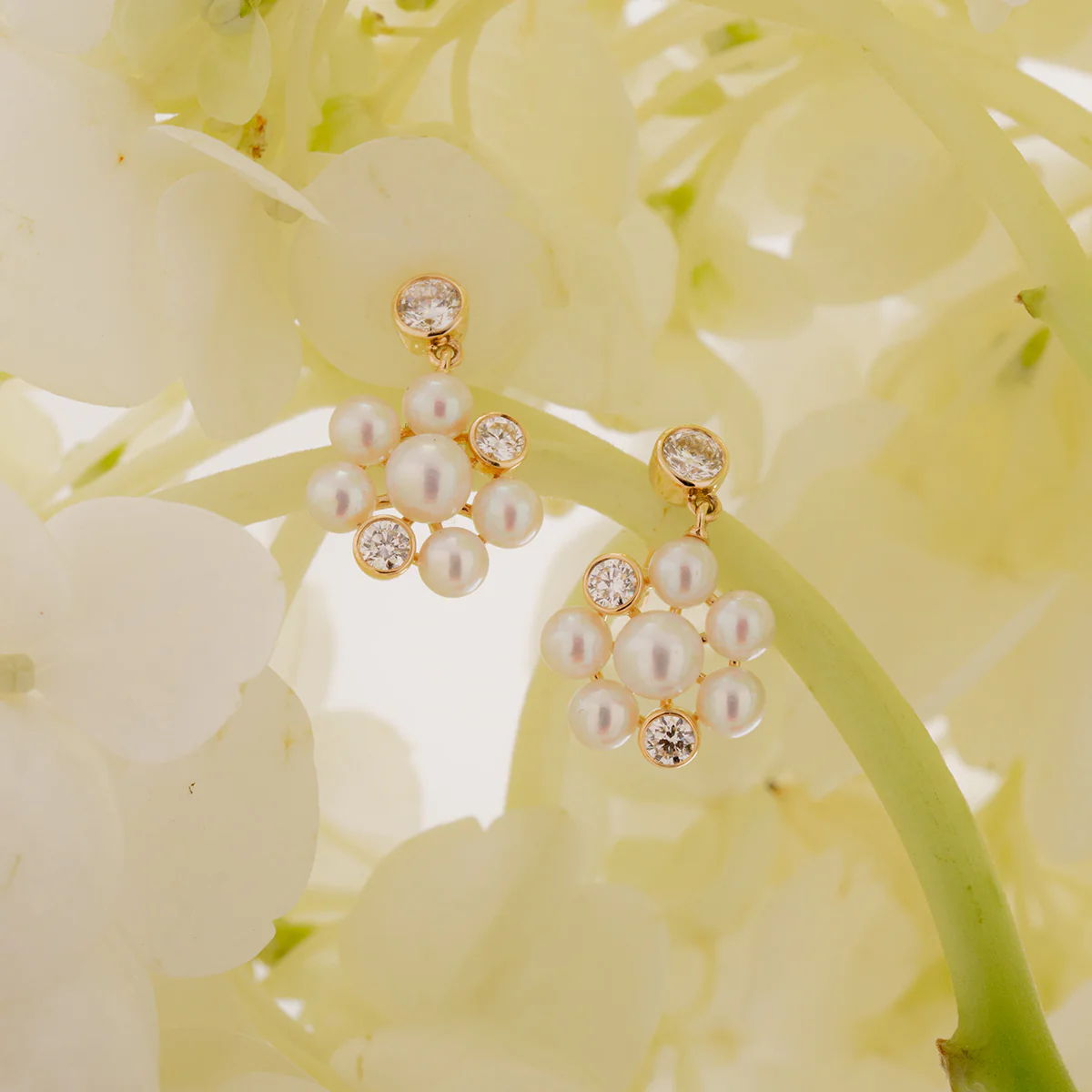 Freshwater Pearl 10K Gold Lab-Grown Diamond Dandelion Drop Earrings - Image 3