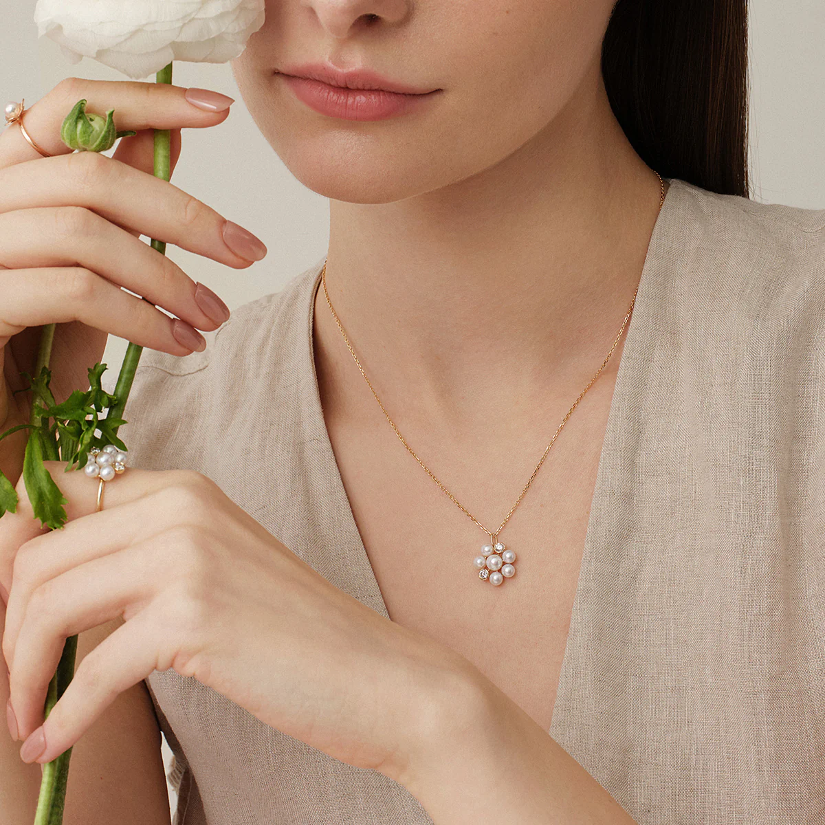 Freshwater Pearl 10K Gold Lab-Grown Diamond Dandelion Pendant Necklace - Image 4