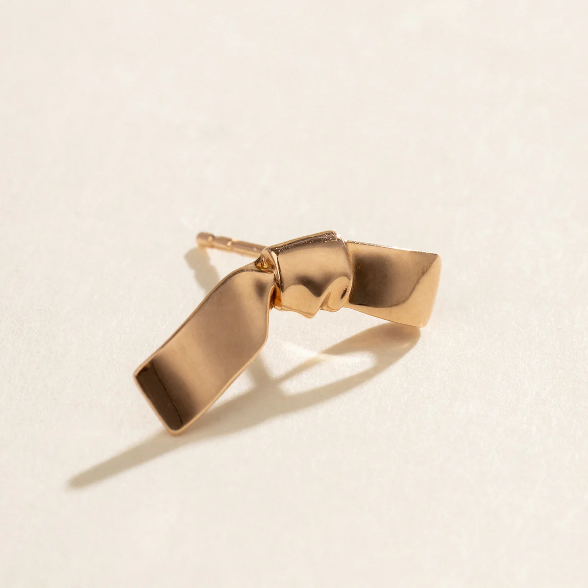 10K Rose Gold Ribbon Design Stud Earrings - Image 5