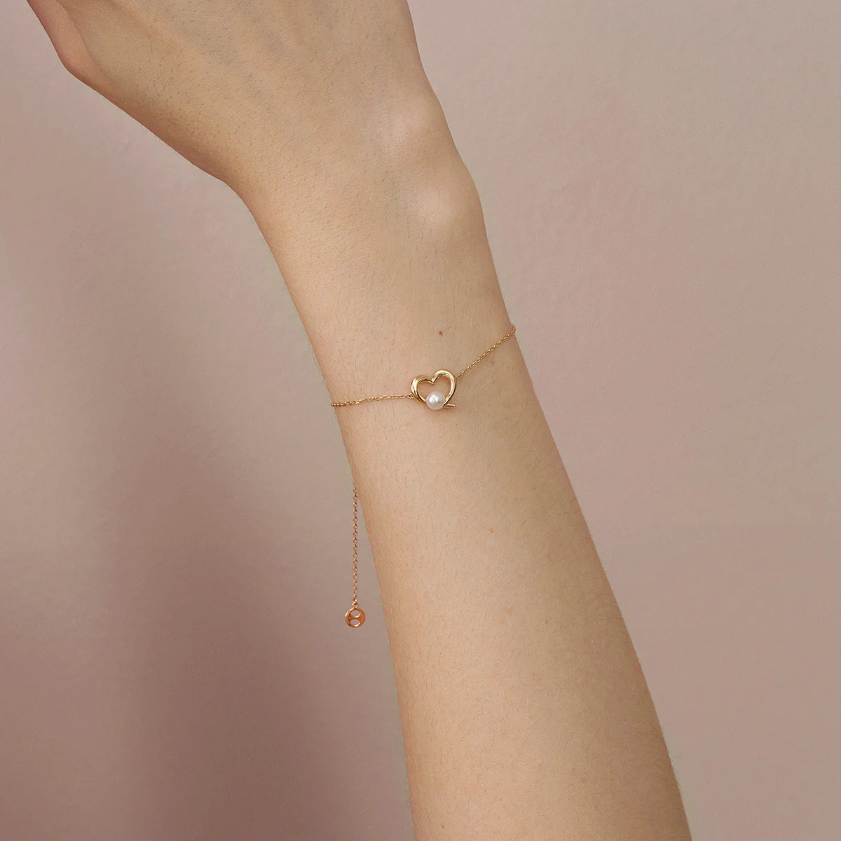 Freshwater Pearl 9K Gold Heart Romance Bracelet - Image 4