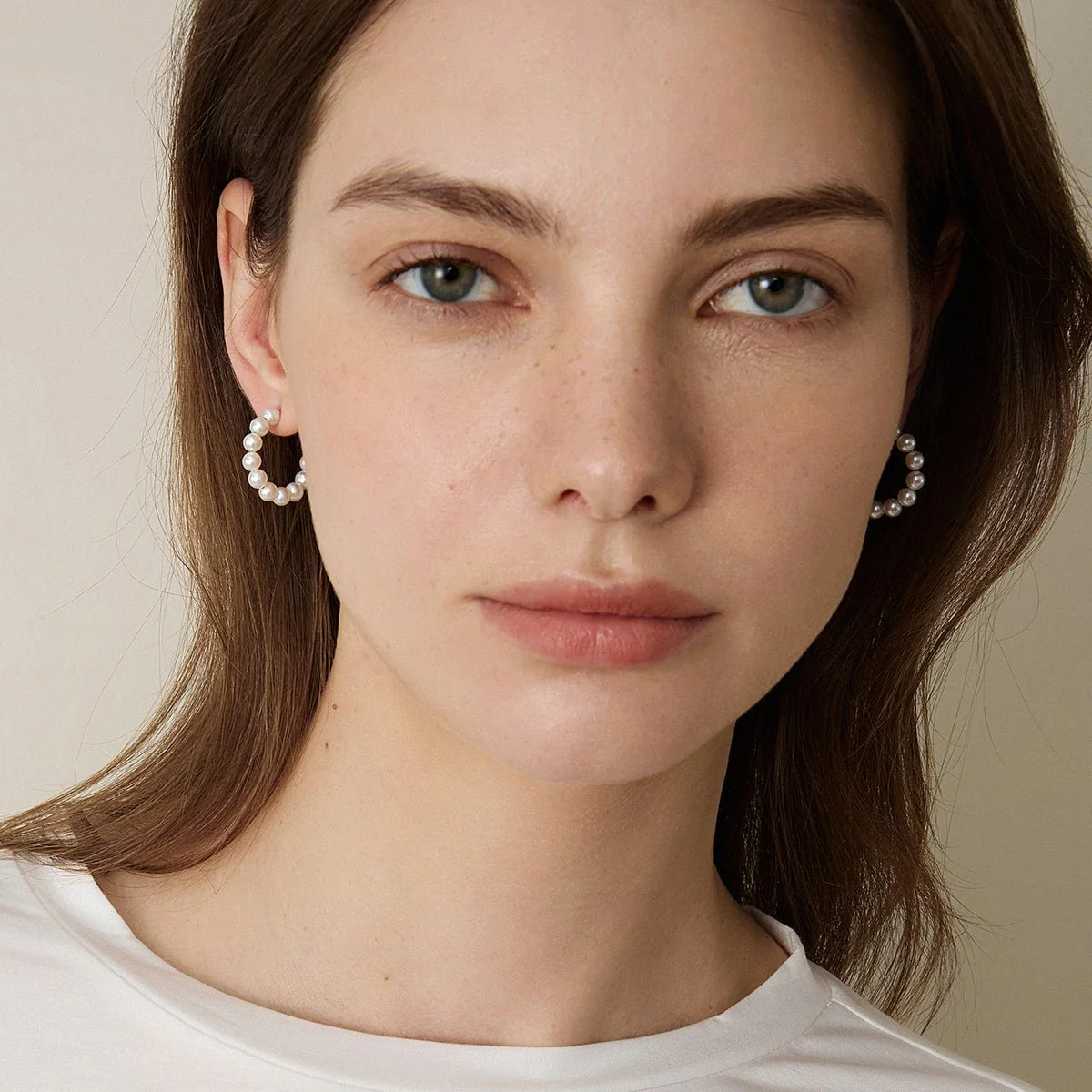 Freshwater Pearls 14K Gold Glance Back Circle Earrings - Image 9