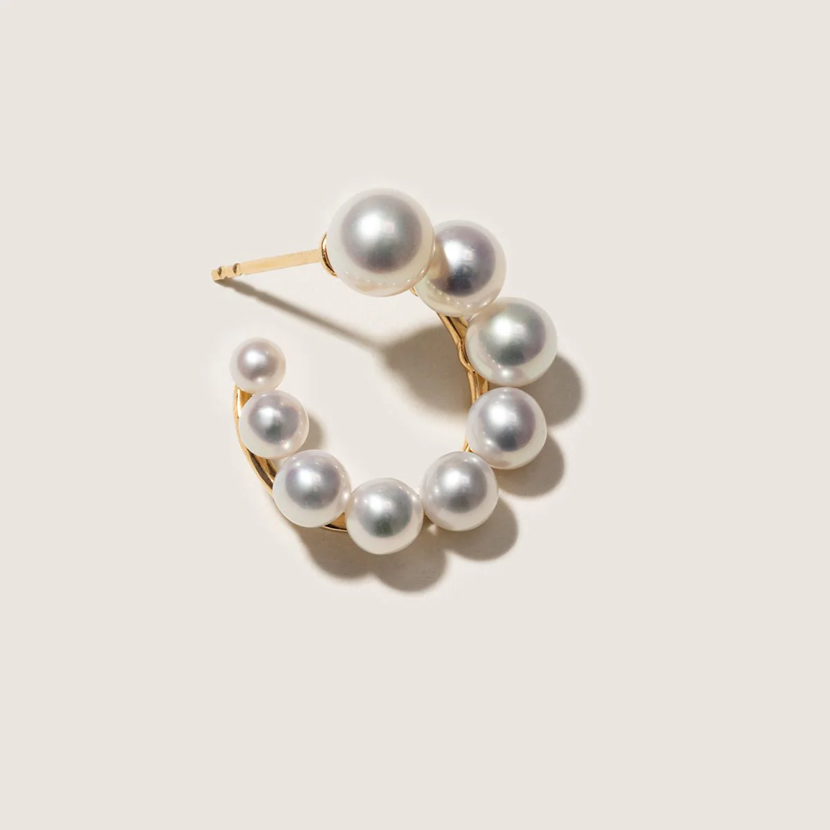 Freshwater Pearls 14K Gold Gradient Arc Earrings - Image 5