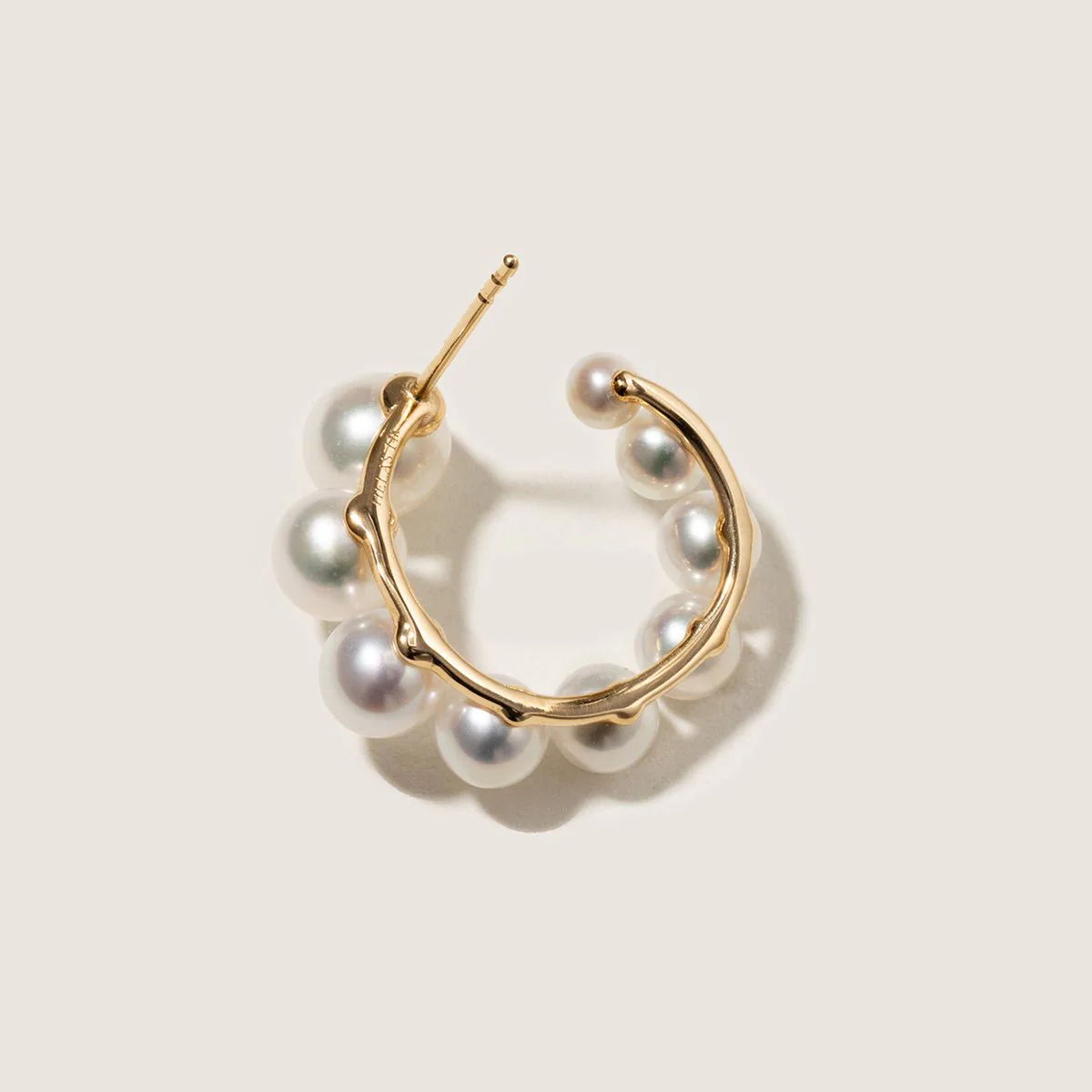 Freshwater Pearls 14K Gold Gradient Arc Earrings - Image 6