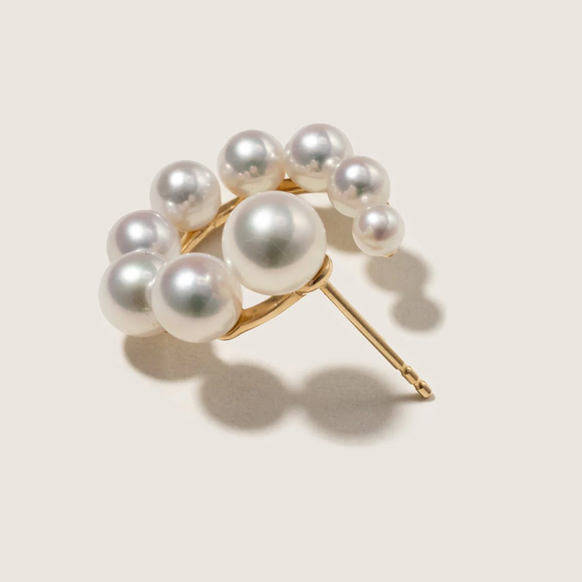 Freshwater Pearls 14K Gold Gradient Arc Earrings - Image 8
