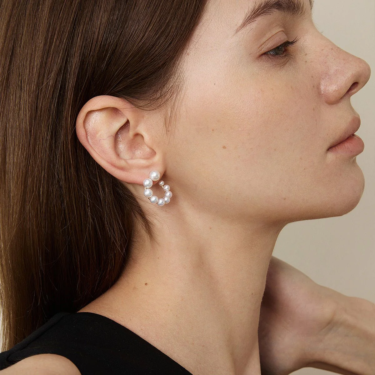 Freshwater Pearls 14K Gold Gradient Arc Earrings - Image 9