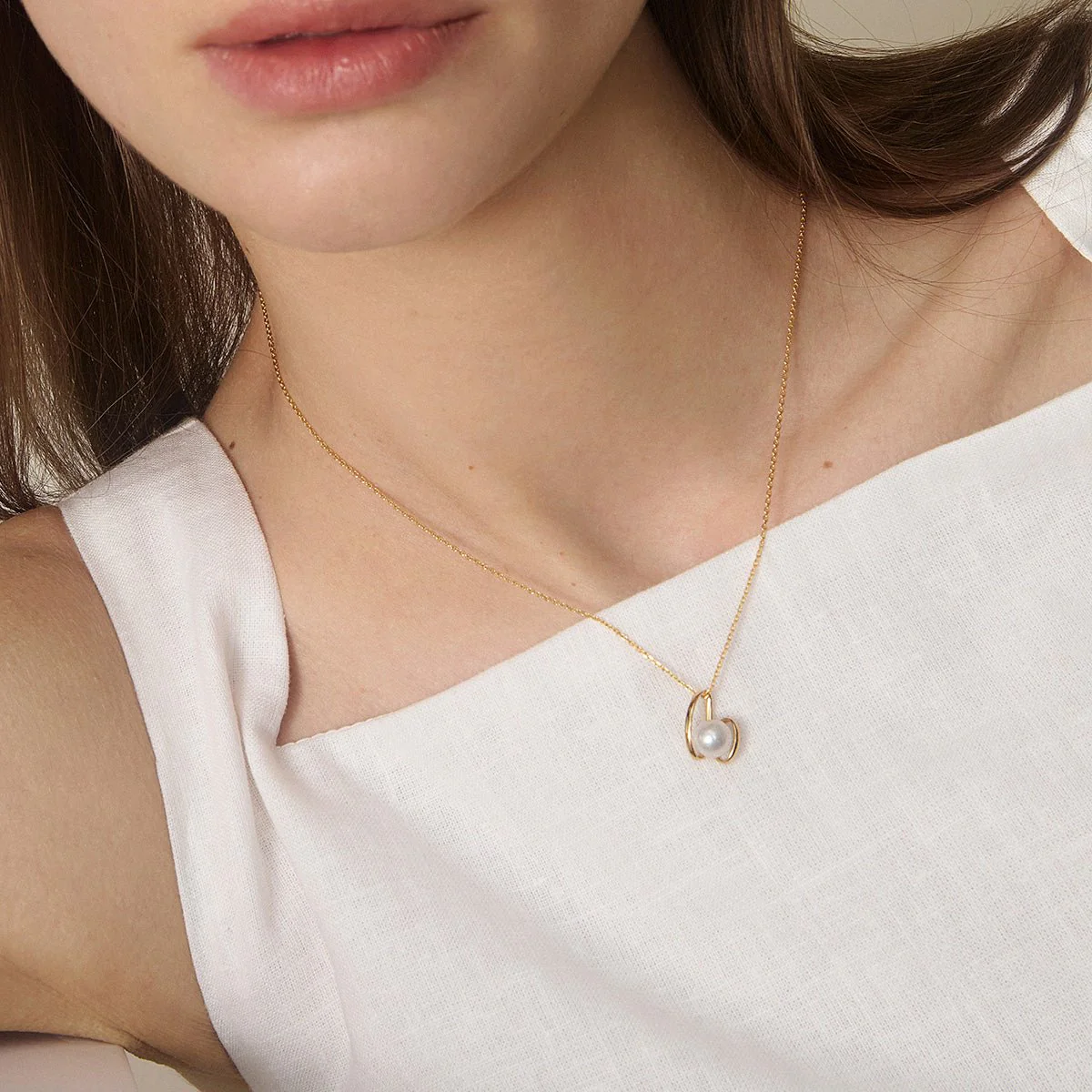 Freshwater Pearl 14K Gold Ribbon H Pendant Necklace - Image 8