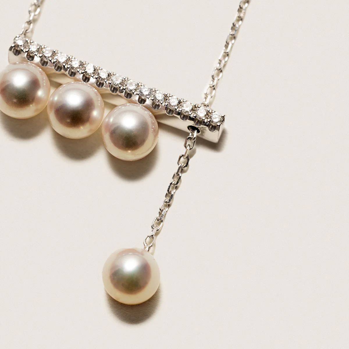 Akoya Saltwater Pearl 18K White Gold Balance Beam Diamond Necklace - Image 8