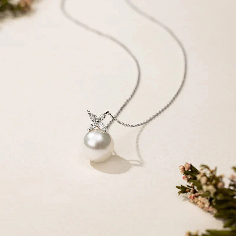 Akoya Pearl Necklace Pearl jewelry 18K White Gold Diamonds - Image 3
