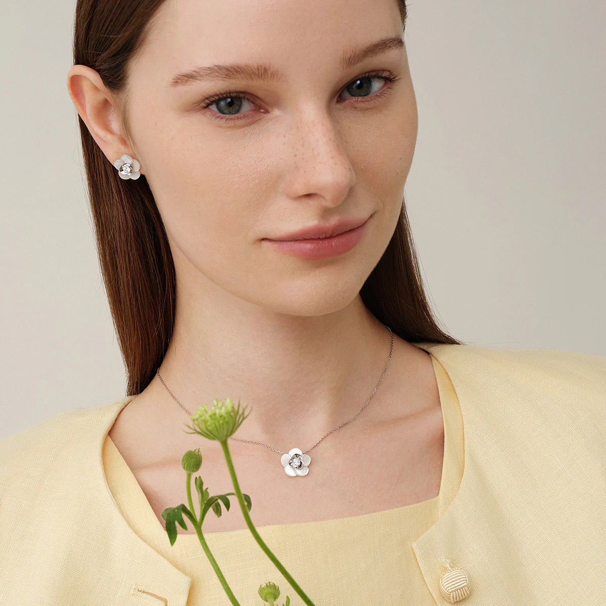 Mother-of-pearl 10K 14K White Gold Lab-Grown Diamond Gardenia Pendant Necklace - Image 6