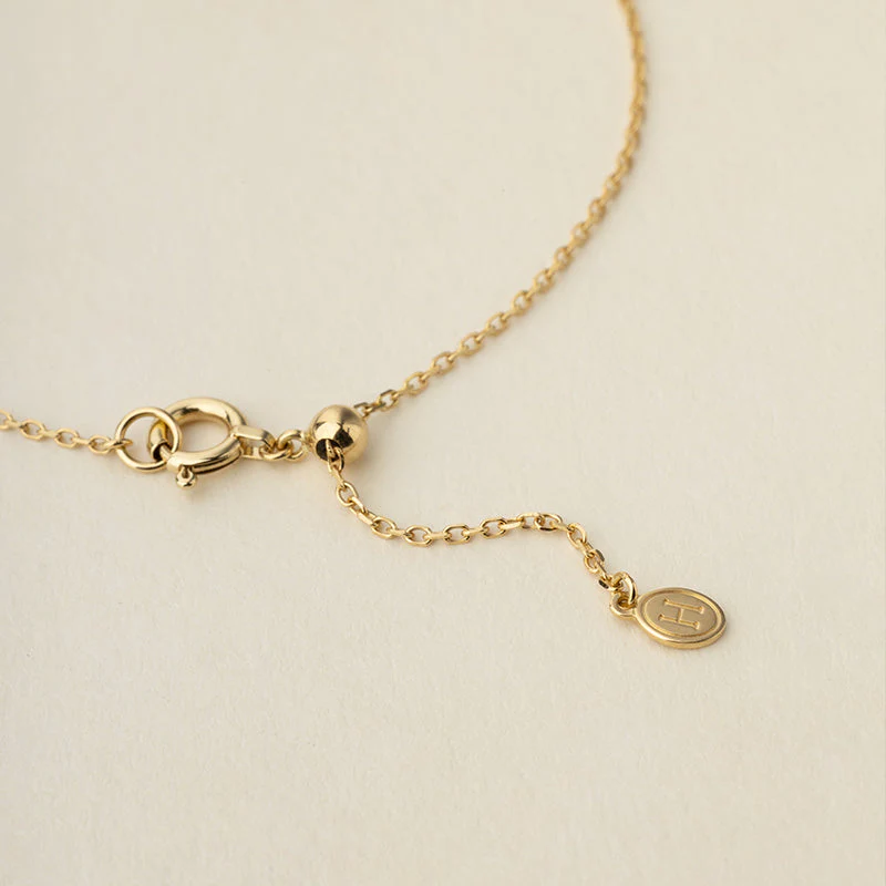 Mother-of-pearl 18K Gold Diamond Whole Butterfly Bracelet - Image 6