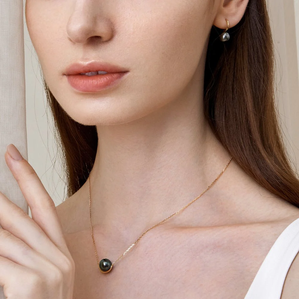Tahitian Pearl Earrings 18K Gold Leverback Earrings - Image 4