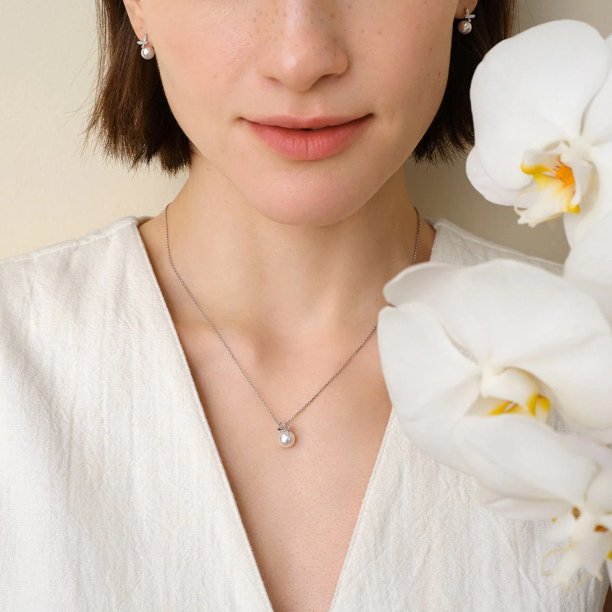 Akoya Pearl 18K Gold Diamond Petite Butterfly Pendant Necklace - Image 5