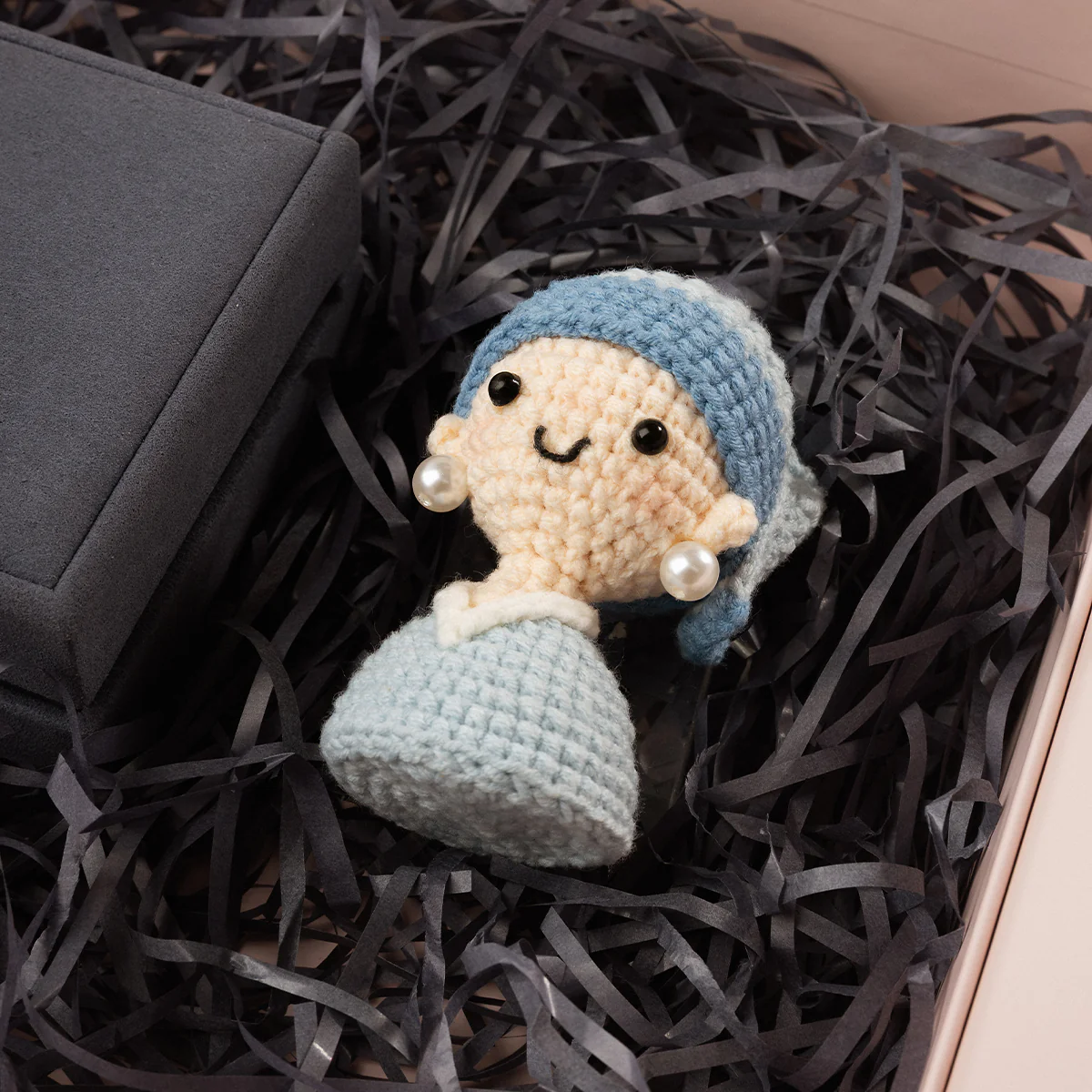 Pearl Earring Girl Crochet Hand‑Knitted Art Yarn Doll Keychain - Image 7
