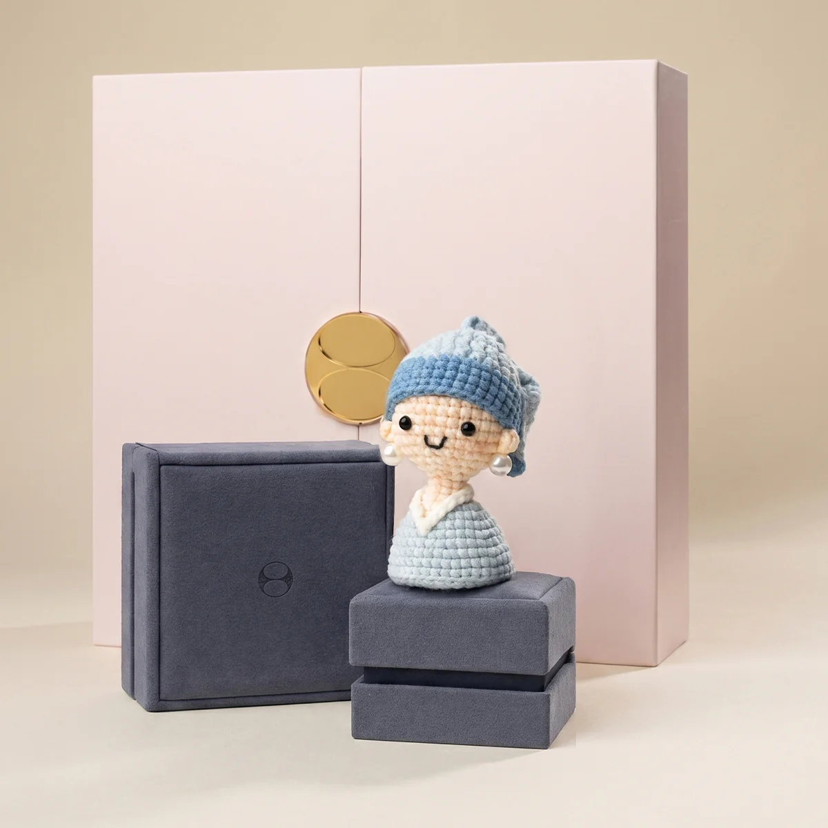 Pearl Earring Girl Crochet Hand‑Knitted Art Yarn Doll Keychain - Image 8