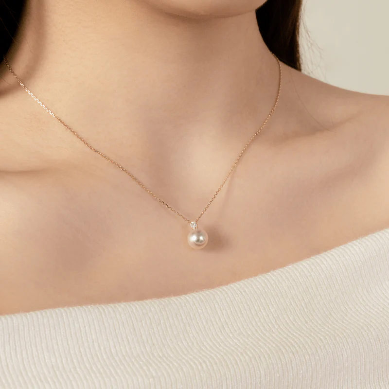 Premier Akoya Pearl 18K Gold Diamond Necklace - Image 13