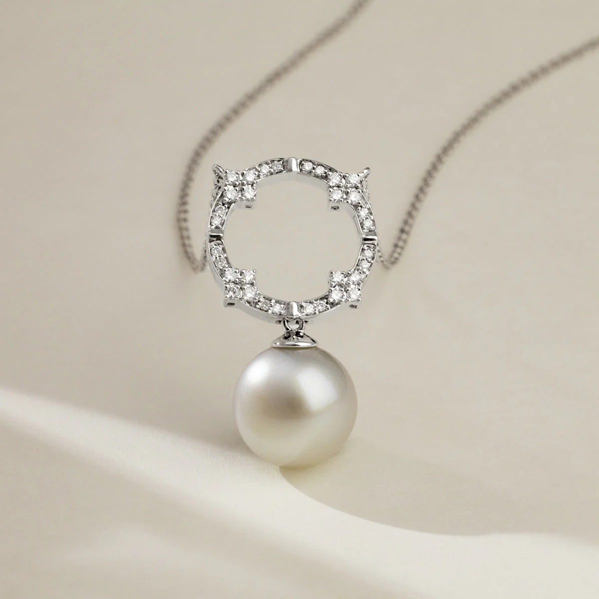 South Sea White Pearl 18K Gold Diamond Overhead Arch Necklace - Image 3
