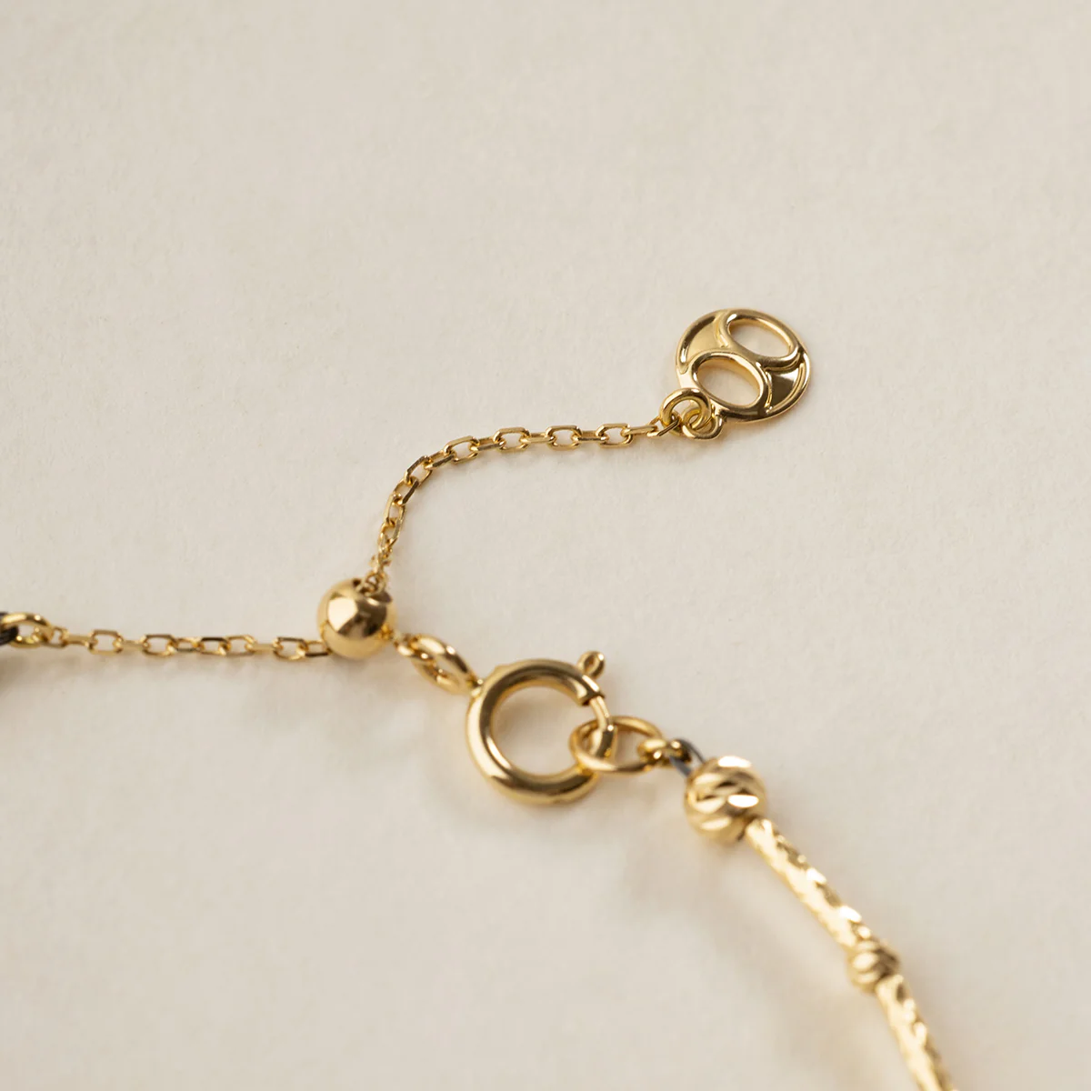 Tahitian Keshi Pearl 18K Yellow Gold Irregular Bracelet - Image 4