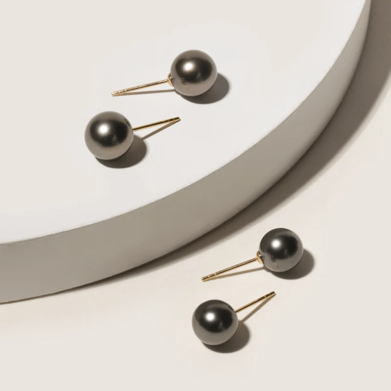 18K Gold Tahitian Pearl Classic Stud Earrings - Image 3